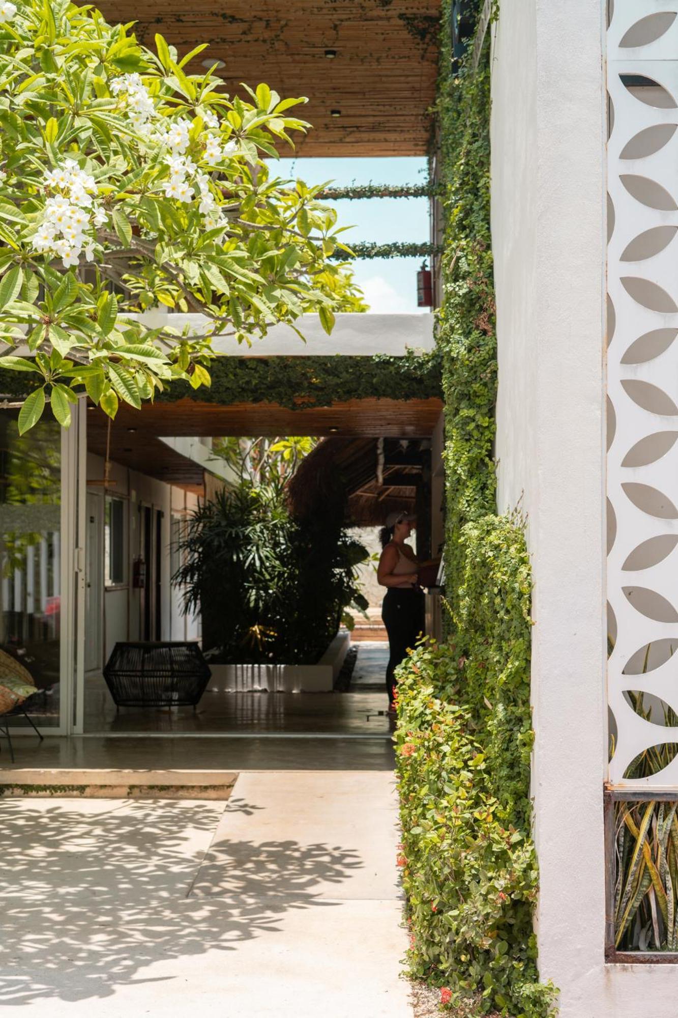 Agam Hotel Bacalar Exterior photo